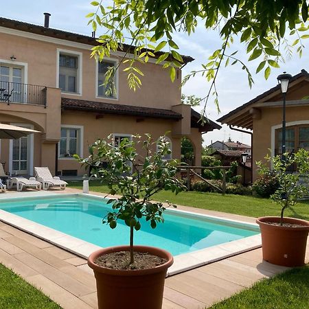 I Grappoli Divini Bed & Breakfast Viarigi Dış mekan fotoğraf